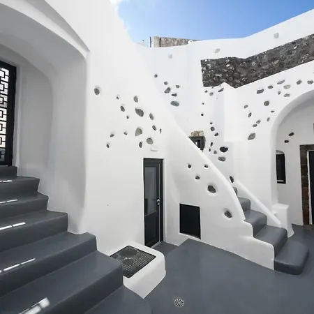 Santorini Traditional 1bd Apt With Private Hot Tub شقة